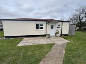 Chalet 3 3 Bedroom Rental The Poplars Cromer (1)