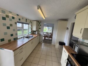 Chalet 3 3 Bedroom Rental The Poplars Cromer (20)
